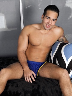 David Reyes loves to jerk off.  And for someone who loves working his aching hardon into a frenzy he looks so damn hot doing it too.  He\\\'s got such a handsome face, with thick full lips that would look so good wrapped around your own rock hard dick