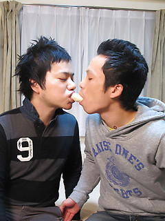 Two hot Asian Boys fuck after eating a banana.