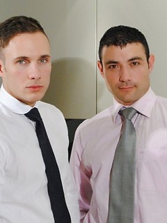 Hot supervisor rides man hard at work