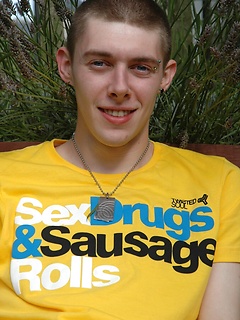 Str8 Boy Craig isnt so shy