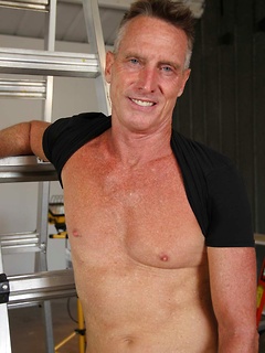 Scott Mann is a sexy Daddy that loves to play in some of the kinkiest places