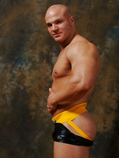 Bodybuilder Kyle Stevens shows off his ass and jockstrap