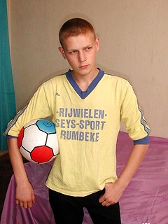 Badass twink gets all naked and shows some skin