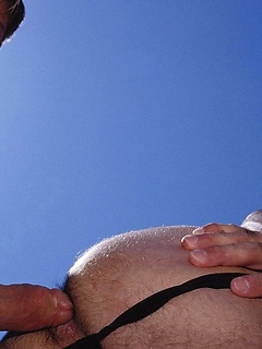 Daddies barebackin in the scenic canyons