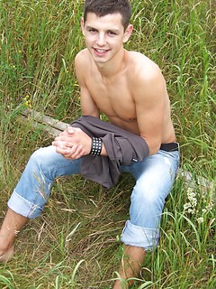 Milan - pretty boy posing outdoor