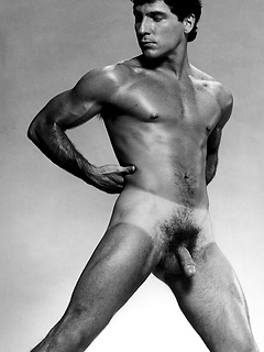 Vinatge pics of a hot youn athlete posing naked