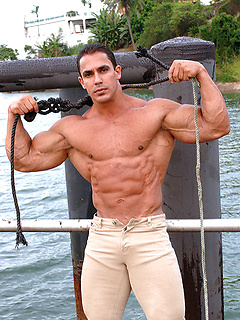 Bruno\\\\\\\'s just another huge and handsome, stiff-cocked, ripped muscleman