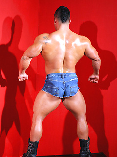 Enzo shows his muscled body