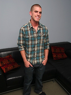 Damian Sykesjacking off