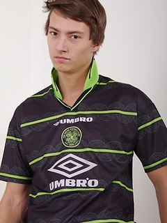 Soccer playing Tommy Hunter stroking his thick dick.