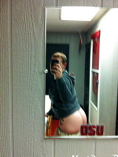 Watch real amateur porn pictures of sexy gays