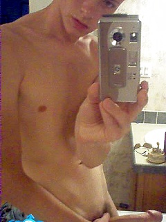 Private gay pics with young nude boyfriends