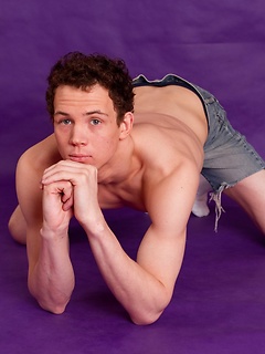 Alex Newmann is exposing his body on cam for the first time