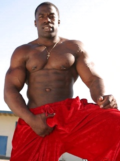 Nude black bodybuilder