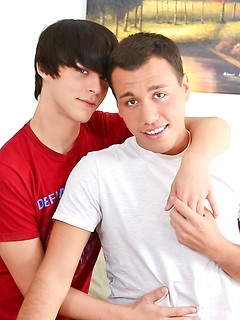 Sexy twinks blowing each others cocks