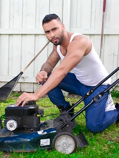 Men Over 30 - The Lawnmower Man
