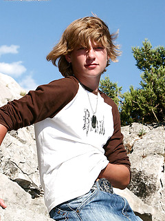 Innocent twink boy Leo
